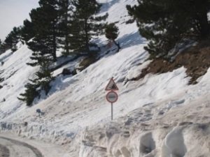 Сход снежных лавин возможен в Крыму