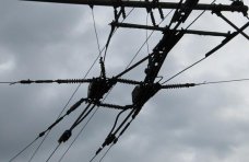Житель Симферополя обрезал троллейбусные провода и сдавал их на металл