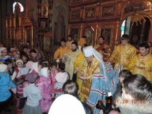 Маленькие крымчане помолились за мир в Украине
