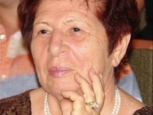 У экс-спикера Крыма умерла жена
