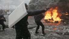 Мэр Симферополя обвинил в беспорядках в Киеве нескольких чиновников