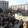 Митинг собрал несколько тыс. человек на центральной площади крымской столицы