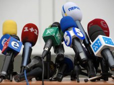 Украинские СМИ втянуты в информационную войну, – Совмин