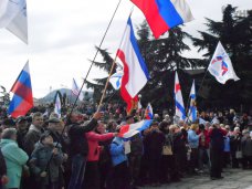 В Алуште прошёл митинг в поддержку всекрымского референдума