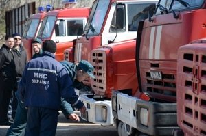 Столица России подарила Севастополю и Крыму пожарные машины