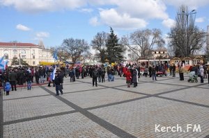 В Керчи митингующие требовали отставки мэра города