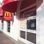 Сотрудникам McDonald's из Крыма предложено переехать на Украину