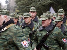 Крымская самооборона получила официальный статус