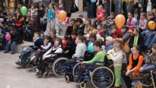Детям-инвалидам в Крыму назначат ежемесячную надбавку к пособиям