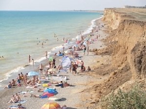 Прокуратура сбила цены в крымском курортном поселке
