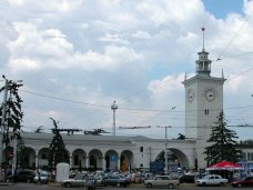 Реконструкцию железнодорожного вокзала Симферополя отложили