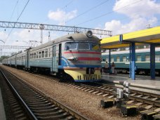 С 1 августа из Севастополя в Керчь пустят поезд
