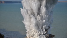 В море у берегов Крыма уничтожили бомбу и донную мину времен войны