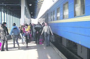 В Керчи беженцев отправляют на материковую Россию