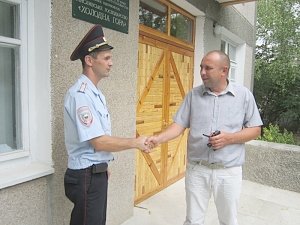 Белогорские полицейские проверяют правила хранения оружия