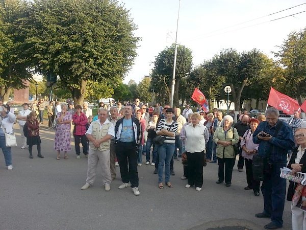 Калининградская область. Экологический митинг в городе Светлый