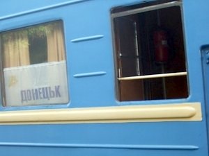 Возобновляется движение поездов между Донецком и Севастополем