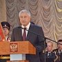 МВД по Республике Крым получило знамя из рук федерального министра