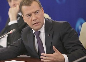 Российский премьер посоветовал предприятиям Крыма поторопиться с перерегистрацией