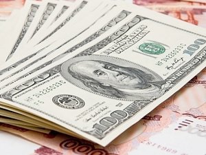 Курс доллара в обменниках Симферополя достиг 50 рублей