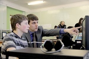 Десятки школ Севастополя не обеспечили блокирование доступа к нежелательным сайтам