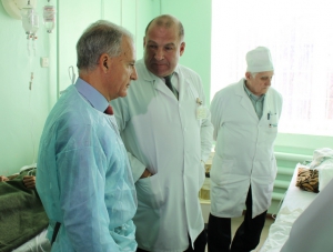 Директор итальянского нейрохирургического центра поделился опытом с крымскими врачами