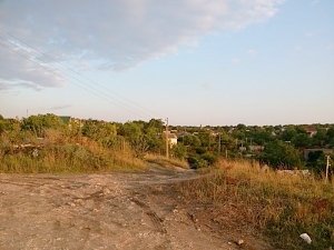 Строители дороги заблокировали доступ в дачный посёлок в Севастополе