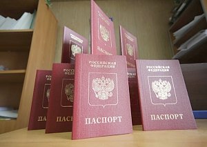 ФМС выполнила задачу выдачи российских паспортов в Крыму