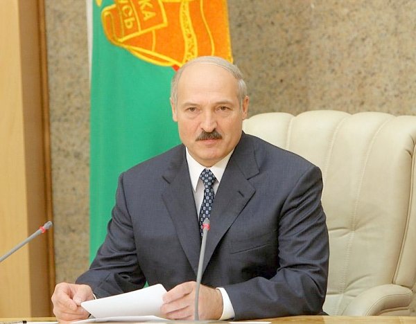 Президент Республики Беларусь А.Г. Лукашенко рассказал о "безмозглой" политике России