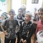 Липецкие коммунисты поздравили с Новым годом воспитанников социально-реабилитационного центра для несовершеннолетних "Надежда"