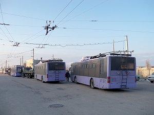 Авария остановила движение троллейбусов в Севастополе