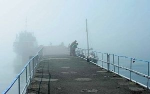 Густой туман остановил работу Керченской переправы