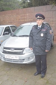 Ялтинские полицейские получили новые служебные автомобили