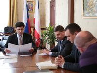 Николай Янаки провел встречу с представителями ведущих крымских предприятий по производству и переработке молока