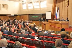 Крымские парламентарии внесли поправку в закон об определении количества должностей нотариусов в республике