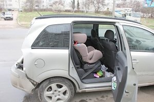 Благодаря детскому автомобильному креслу ребенок не пострадал в ДТП