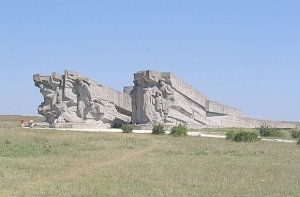 В Крыму разработали два детских маршрута, посвященных 70-летию Великой Победы