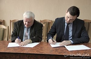 Крымский вуз и «Ассоциация молодых предпринимателей России» подписали соглашение о сотрудничестве