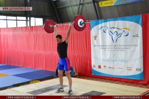 Керчане привезли золотые медали с Чемпионата Крыма по тяжелой атлетике
