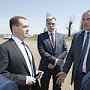 Дмитрий Медведев посетил агропредприятие в Крыму