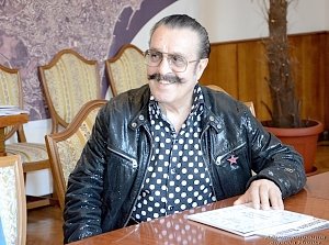 Вилли Токарев раздал крымчанам свыше тысячи копий своего нового альбома