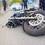 В Севастополе при ударе мотоцикла и двух машин погиб человек
