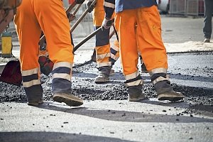 Дорожники Севастополя закончили начатый в прошлом году ремонт дорог