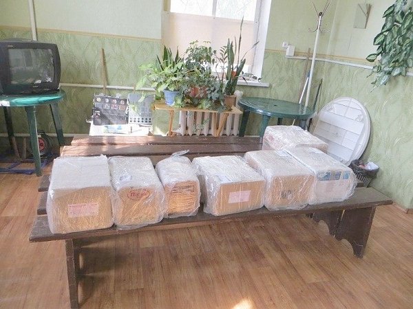 На Донбасс прибыл новый гуманитарный груз от российских комсомольцев
