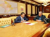 Сергей Аксёнов провёл встречу с главой администрации Черноморского района