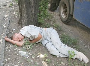 Пьяный житель Севастополя потерял на улице двухлетнюю дочь