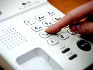 Крымские налогоплательщики могут узнать о своих правах по телефону