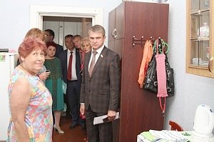Спальным корпусам санатория «Алуштинский» необходимо вернуть статус общежитий - Л. Бабашов