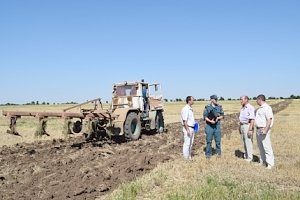 Места хранения нового урожая на контроле МЧС России