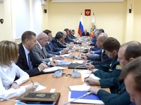Президент провёл совещание по вопросам обеспечения законности и правопорядка в Крыму